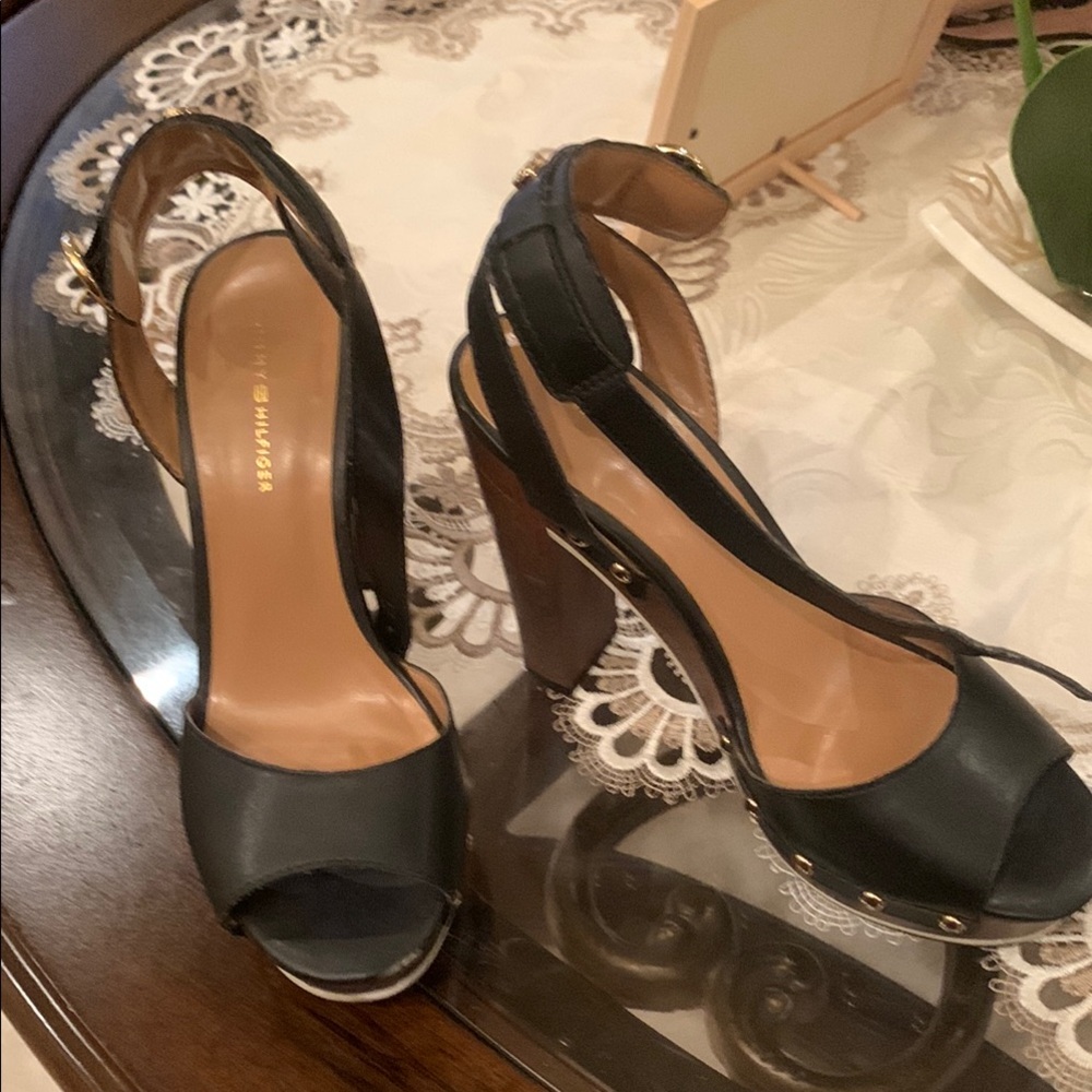 Tommy Hilfiger Black and Tan Open-Toe Heels